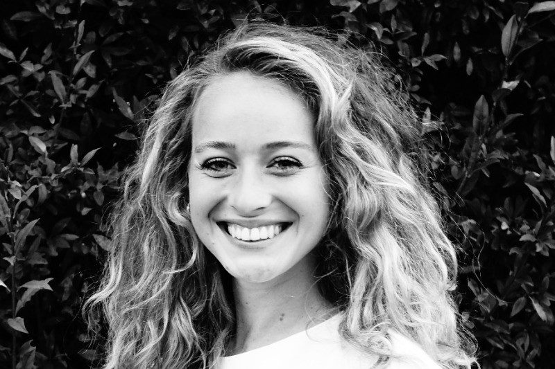 Sarah Gschlecht Portraitfoto